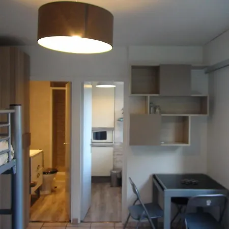 Le Zodiaque 20m2 Piscine Йер
